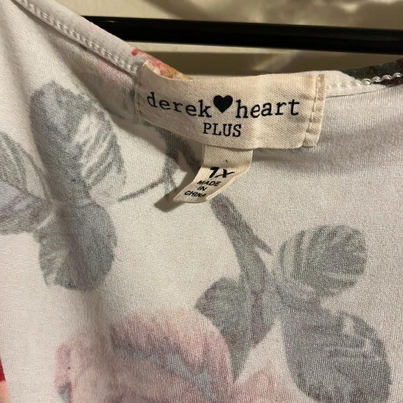 Derek Heart dress - Picture 3 of 4